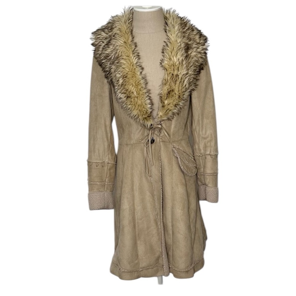 Vintage Y2K Powder Rider Outfitters camel fur long tench coat M